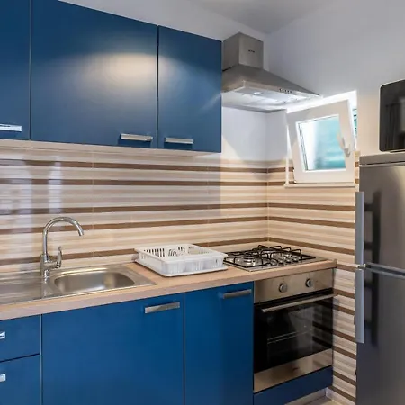 Apartment Tonci Bruno Pag Town