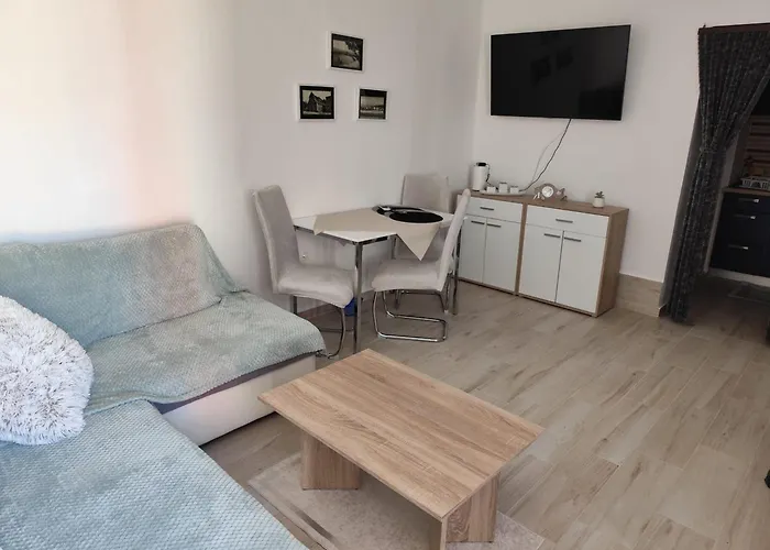 Apartment Tonci Bruno Pag Town