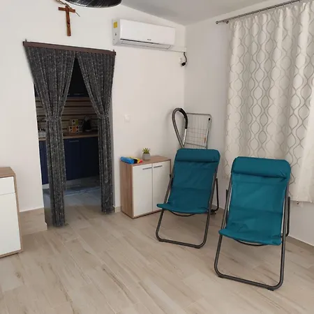 Tonci Bruno Pag Town