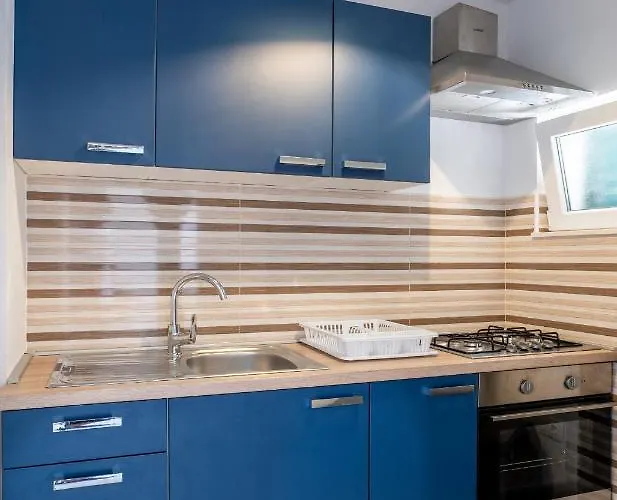 Tonci Bruno * Pag Town